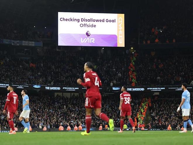 曼城完胜哥伦比亚,范戴克关键制胜 曼城完胜哥伦比亚,范戴克关键制胜