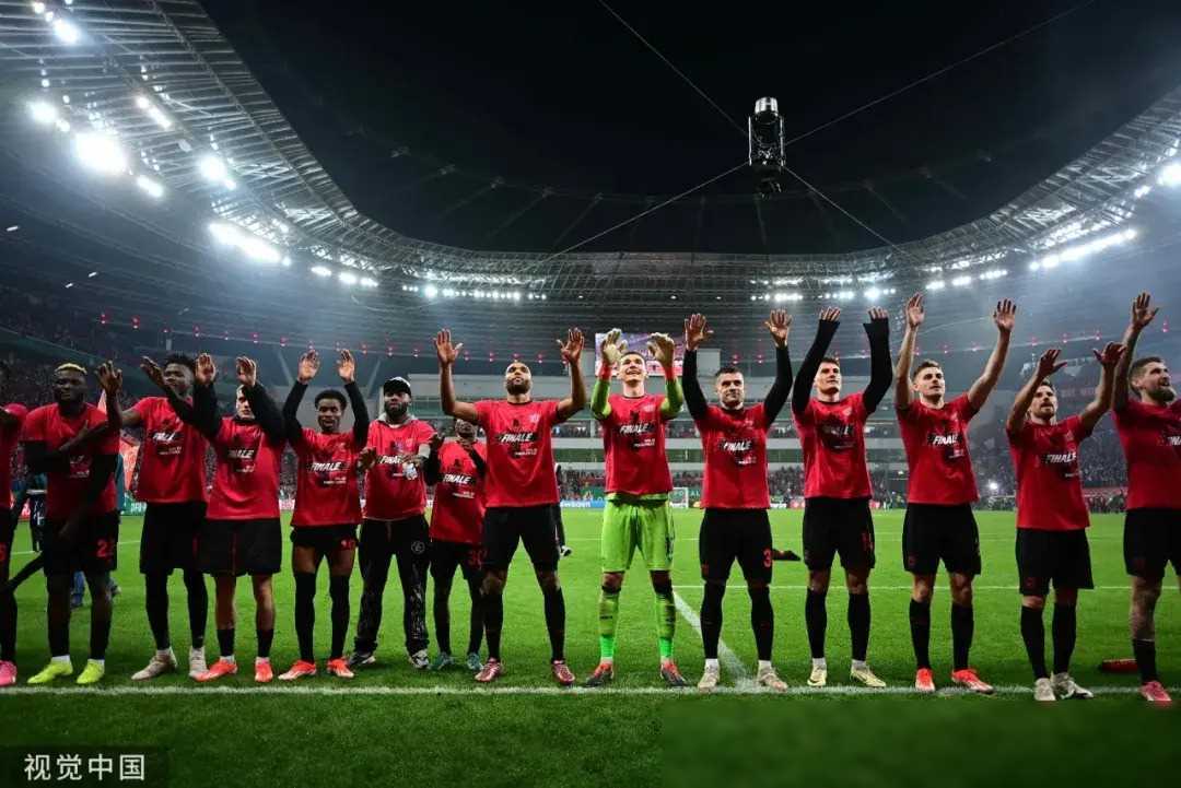 梅赛德斯翻盘索伯车队，阿隆索状态火热