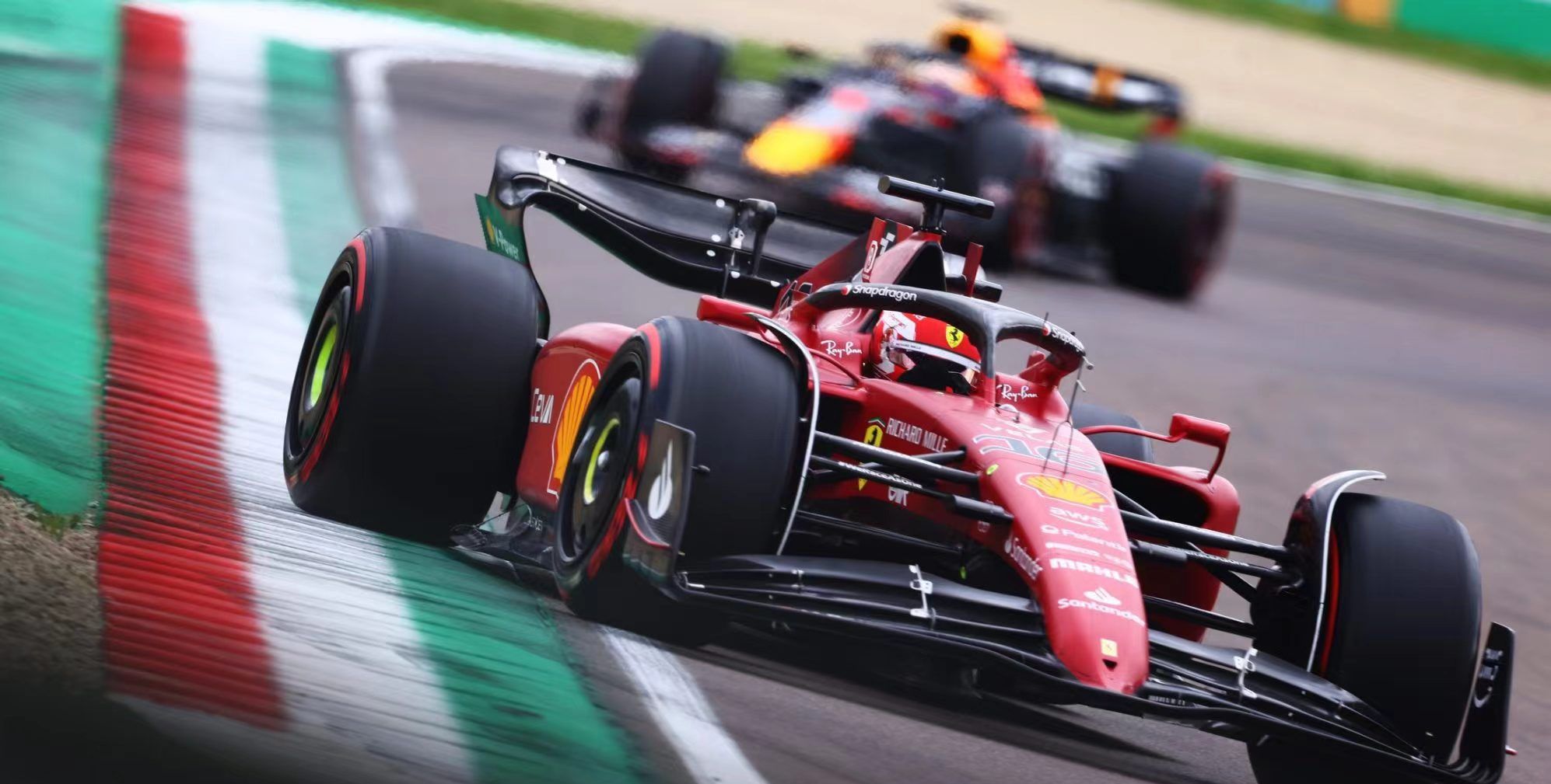 红牛车队完胜法拉利，佩雷兹状态火热