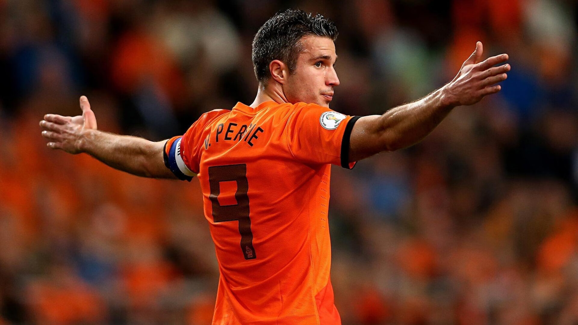 C罗光环下的战术革命，非洲新势力如何用反巨星体系改写足球逻辑？